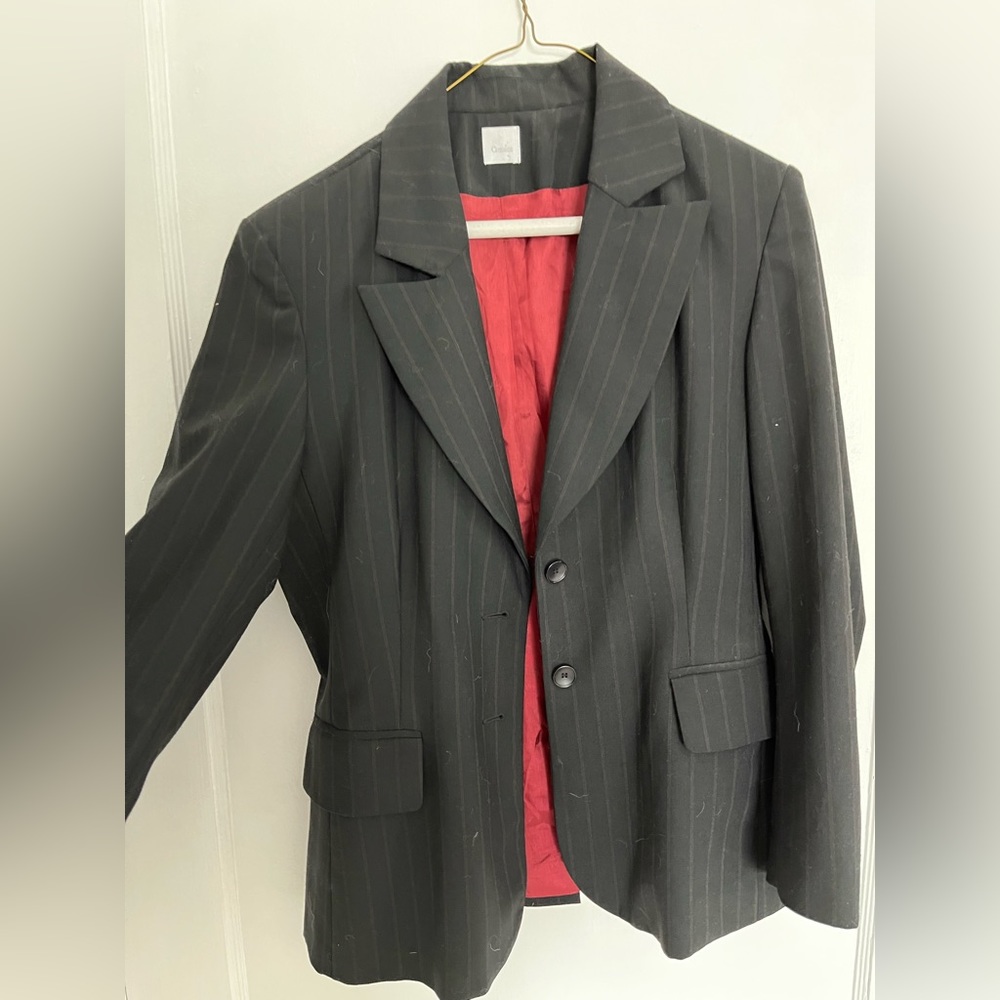CAMAIEU black pinstripe blazer,